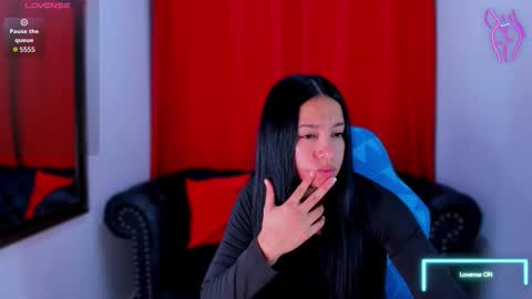 L I L A online show from October 21, 2025, 12:39 pm