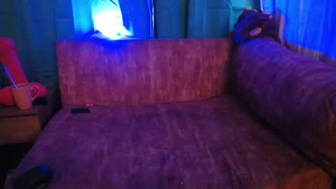 Jen online show from February 20, 2025, 11:42 am