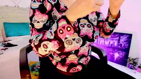 Snapshot of lilah_sweet chatting on November 12, 2025, 11:43 am Lilah Sweet online show from November 12, 2025, 11:43 am