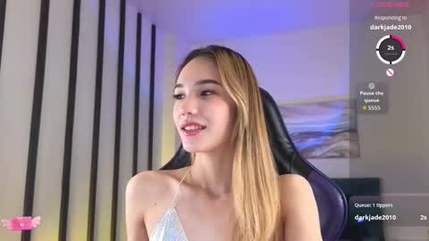 Snapshot of lilcatalia chatting on October 26, 2025, 9:37 am Hi im Yuki online show from October 26, 2025, 9:37 am