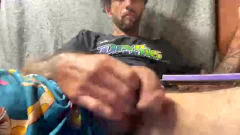 Snapshot of lildudeandme chatting on September 24, 2025, 4:43 pm lildudeandme online show from September 24, 2025, 4:43 pm