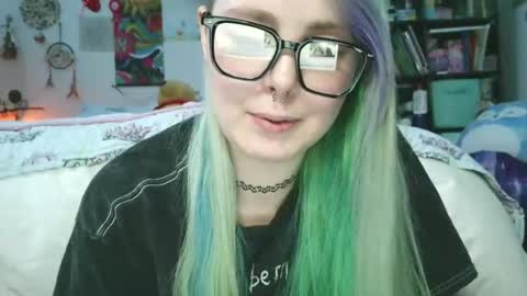 Snapshot of lilemmy1999 chatting on December 16, 2024, 8:26 pm emily ryanson online show from December 16, 2024, 8:26 pm