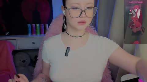 Snapshot of lilhornyprincess chatting on November 15, 2025, 11:40 am Nika and Lori online show from November 15, 2025, 11:40 am