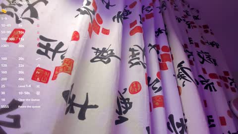 holis soy lily chang no olvides el pulgar arriba es muy importante para mi 3 independent model online show from December 7, 2024, 12:52 am