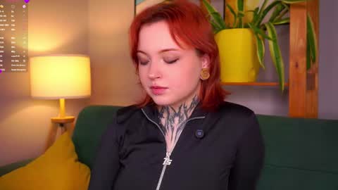 Snapshot of lilianadao chatting on October 16, 2025, 1:56 pm Anika online show from October 16, 2025, 1:56 pm