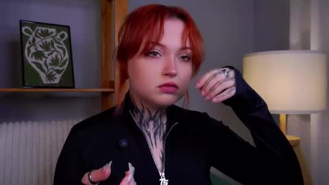 Snapshot of lilianadao chatting on October 23, 2025, 11:53 am Anika online show from October 23, 2025, 11:53 am