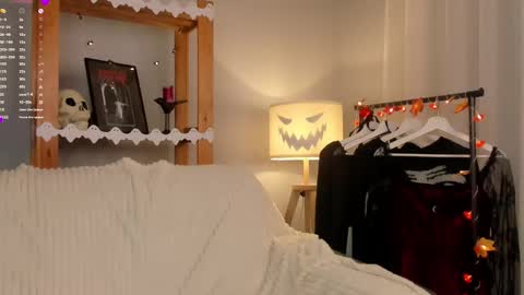 Snapshot of lilianadao chatting on October 28, 2025, 11:03 am Anika online show from October 28, 2025, 11:03 am