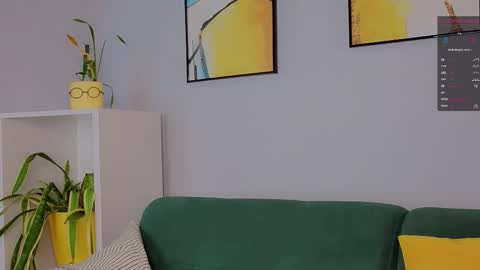 Snapshot of lilianadao chatting on November 12, 2025, 12:16 pm Anika online show from November 12, 2025, 12:16 pm