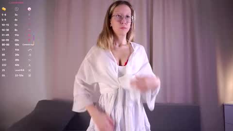 Lisa online show from September 14, 2025, 5:56 pm