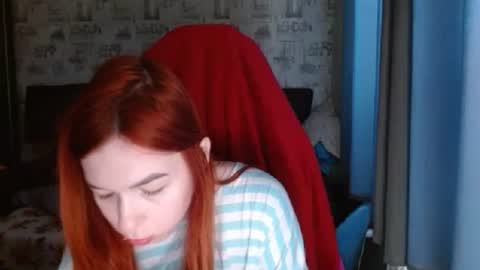 liliawoolf online show from February 17, 2025, 11:23 am