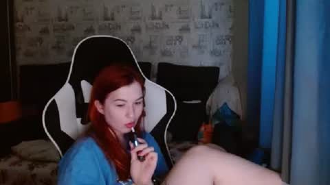 liliawoolf online show from February 23, 2025, 12:27 pm