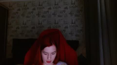 liliawoolf online show from March 8, 2025, 5:43 pm