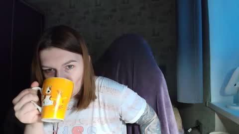 liliawoolf online show from November 16, 2025, 5:35 am