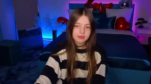 Lili Bakery online show from February 22, 2025, 4:29 am