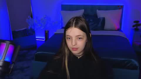 Lili Bakery online show from March 3, 2025, 7:21 am