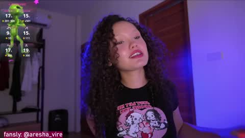 Snapshot of lilicapie chatting on October 19, 2025, 7:53 am Lilica  online show from October 19, 2025, 7:53 am