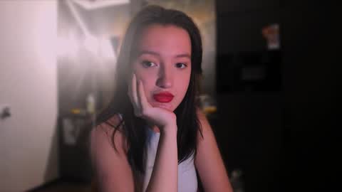 Snapshot of lililaluna chatting on December 3, 2024, 2:27 pm ... online show from December 3, 2024, 2:27 pm