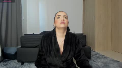 Snapshot of lilirouse chatting on January 11, 2025, 2:04 pm lilirouse online show from January 11, 2025, 2:04 pm