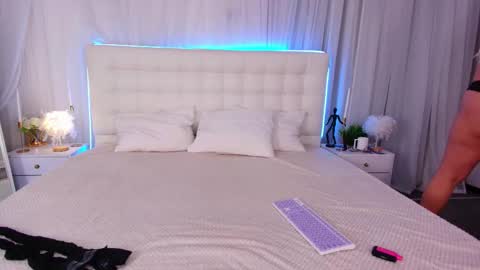 Snapshot of lilit_1love chatting on September 22, 2025, 5:15 pm Lilit online show from September 22, 2025, 5:15 pm