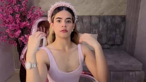 Snapshot of lilith4_s chatting on October 21, 2025, 3:07 am Lilith online show from October 21, 2025, 3:07 am