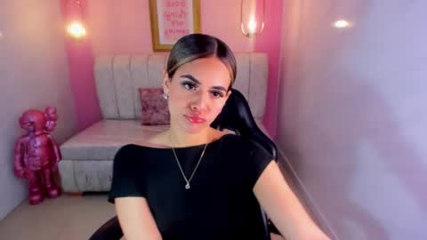 Snapshot of lilith4_s chatting on November 21, 2025, 8:18 pm Lilith online show from November 21, 2025, 8:18 pm