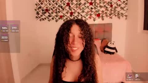 lilith_miller21 online show from December 2, 2025, 8:26 pm