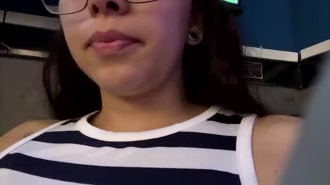 Snapshot of lilith_rose6 chatting on November 16, 2025, 2:28 am Lilith online show from November 16, 2025, 2:28 am