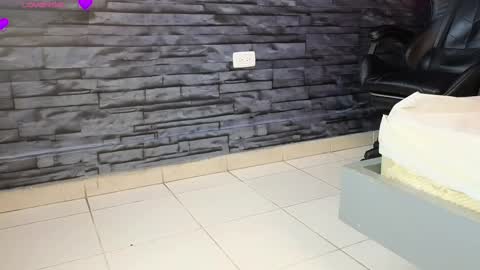 LILITH ZEN online show from February 17, 2025, 11:02 am