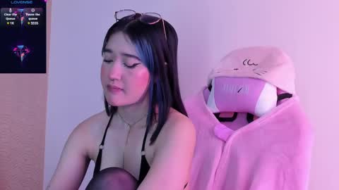 Snapshot of lilithcary chatting on January 21, 2025, 8:11 pm Lilith online show from January 21, 2025, 8:11 pm