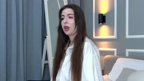 Snapshot of lilithlanne chatting on November 30, 2025, 12:42 pm Lilith online show from November 30, 2025, 12:42 pm