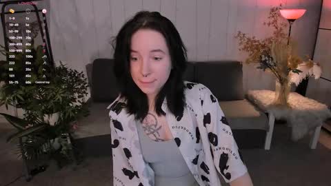 Lilith online show from September 20, 2025, 5:47 pm