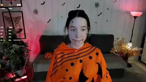 Lilith online show from October 30, 2025, 6:08 pm