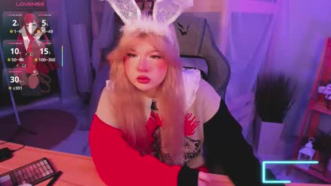 Snapshot of lilithnelson chatting on November 19, 2025, 11:49 pm LilithNelson online show from November 19, 2025, 11:49 pm