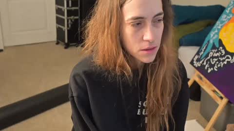 Snapshot of lilithoftrees chatting on December 15, 2024, 4:04 pm L online show from December 15, 2024, 4:04 pm