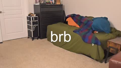 Snapshot of lilithoftrees chatting on January 1, 2025, 11:40 pm L online show from January 1, 2025, 11:40 pm