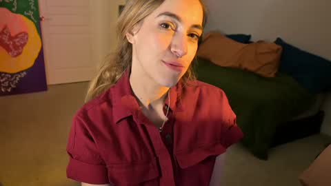 Snapshot of lilithoftrees chatting on January 10, 2025, 1:32 am L online show from January 10, 2025, 1:32 am