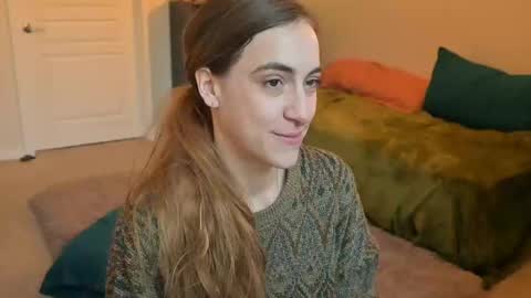 Snapshot of lilithoftrees chatting on February 15, 2025, 4:56 pm L online show from February 15, 2025, 4:56 pm