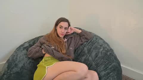 Snapshot of lilithoftrees chatting on March 12, 2025, 9:03 pm L online show from March 12, 2025, 9:03 pm