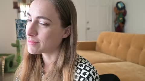 Snapshot of lilithoftrees chatting on September 26, 2025, 4:44 pm L online show from September 26, 2025, 4:44 pm