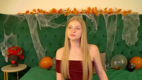 Snapshot of lilitrosen chatting on November 3, 2025, 6:20 pm lilitrosen online show from November 3, 2025, 6:20 pm