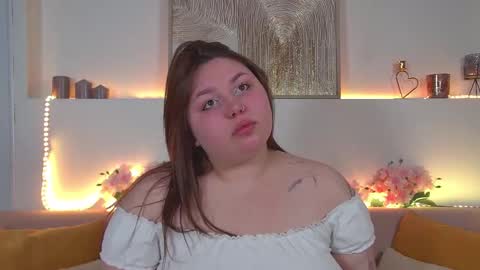 Snapshot of lillianhaig chatting on February 17, 2025, 6:37 pm LillianHaig online show from February 17, 2025, 6:37 pm