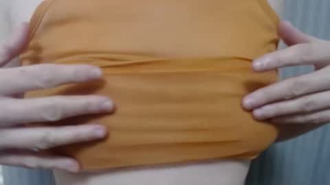 Snapshot of lillkit chatting on December 1, 2024, 11:47 pm Lilu online show from December 1, 2024, 11:47 pm