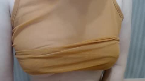 Snapshot of lillkit chatting on March 7, 2025, 11:16 pm Lilu online show from March 7, 2025, 11:16 pm