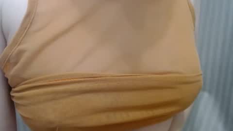 Snapshot of lillkit chatting on March 10, 2025, 9:51 pm Lilu online show from March 10, 2025, 9:51 pm