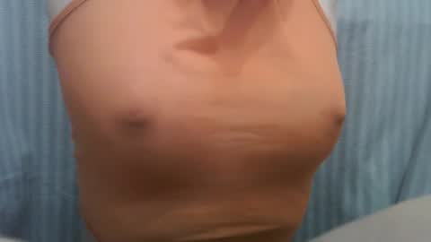 Snapshot of lillkit chatting on October 7, 2025, 8:50 pm Lilu online show from October 7, 2025, 8:50 pm