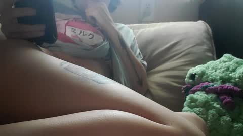 Lilly online show from December 26, 2024, 4:47 pm