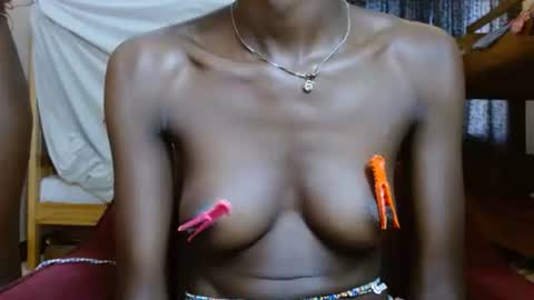 Snapshot of lilly_freak chatting on September 13, 2025, 7:19 am Des online show from September 13, 2025, 7:19 am