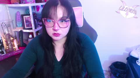 Snapshot of lilomoon69 chatting on January 7, 2025, 3:03 am Lilo online show from January 7, 2025, 3:03 am