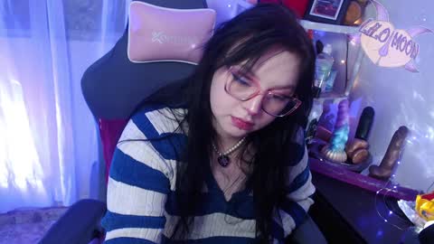 Snapshot of lilomoon69 chatting on February 6, 2025, 4:53 am Lilo online show from February 6, 2025, 4:53 am