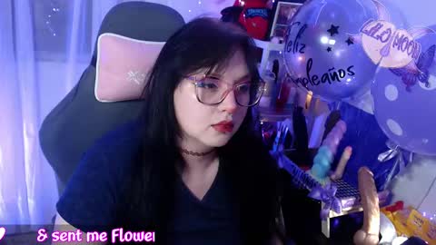 Snapshot of lilomoon69 chatting on February 13, 2025, 3:50 am Lilo online show from February 13, 2025, 3:50 am
